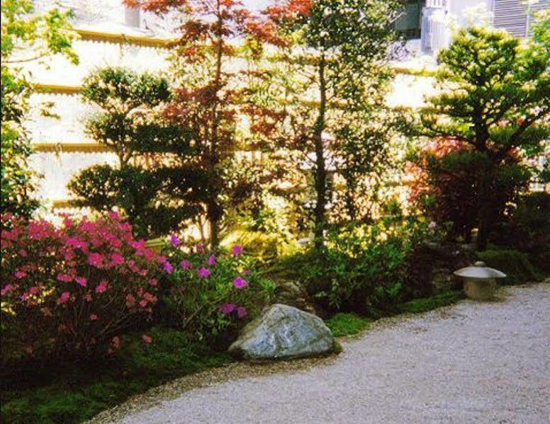 Sera Bekkan Hiroshima Bagian luar foto